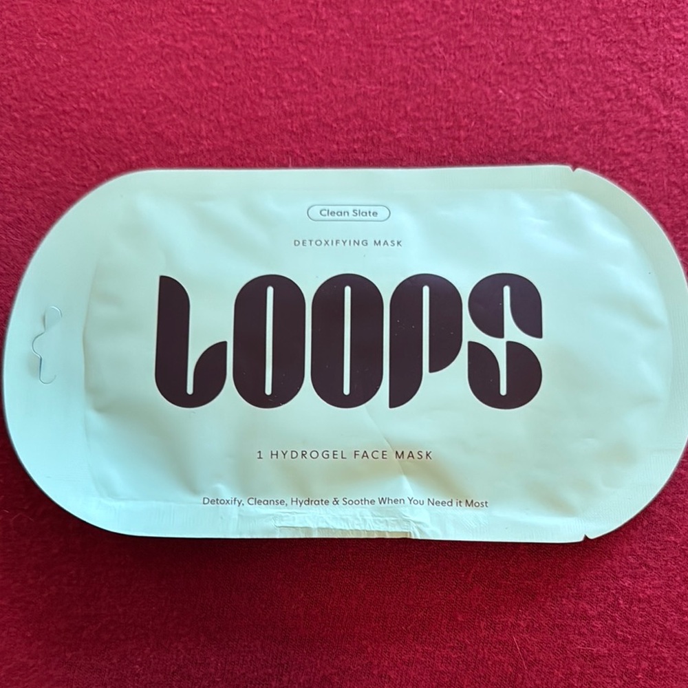 Brand New Loops Detoxifying Face Mask